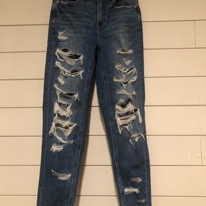 American Eagle stretch ripped jeans. Size 00 Regular
